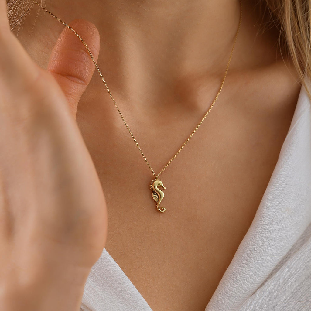 Seahorse Necklace, Dainty initial Sea Animal Pendant, 14K Solid Gold Seahorse Necklace, Yellow 14K Gold Seahorse Pendant, Ocean Necklace