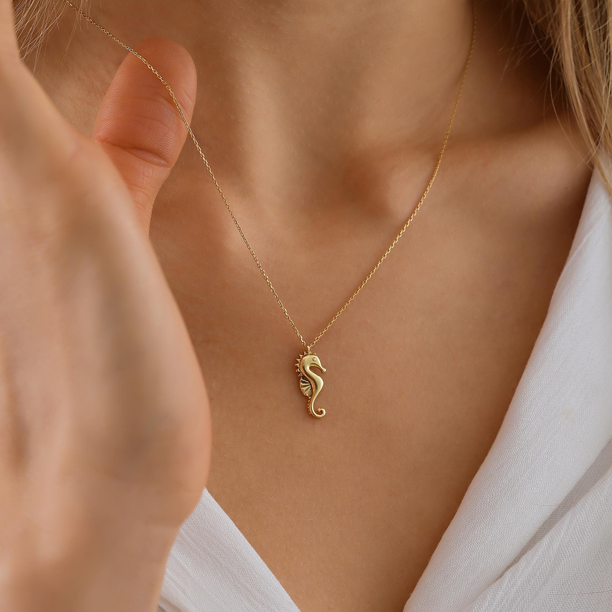 Seahorse Necklace, Dainty initial Sea Animal Pendant, 14K Solid Gold Seahorse Necklace, Yellow 14K Gold Seahorse Pendant, Ocean Necklace
