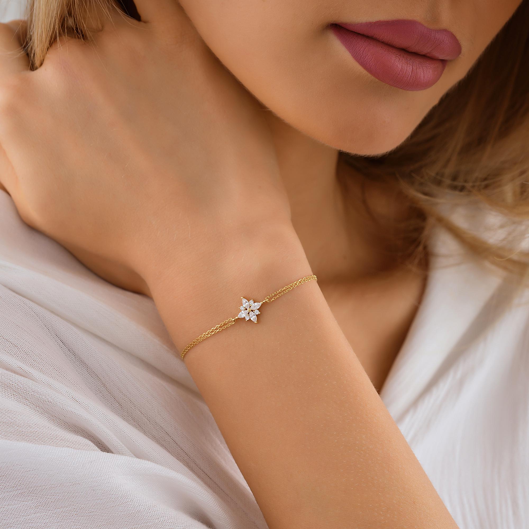 14K Solid Gold Flower Bracelet, Dainty Floral Design, 10K Minimalist Bracelet